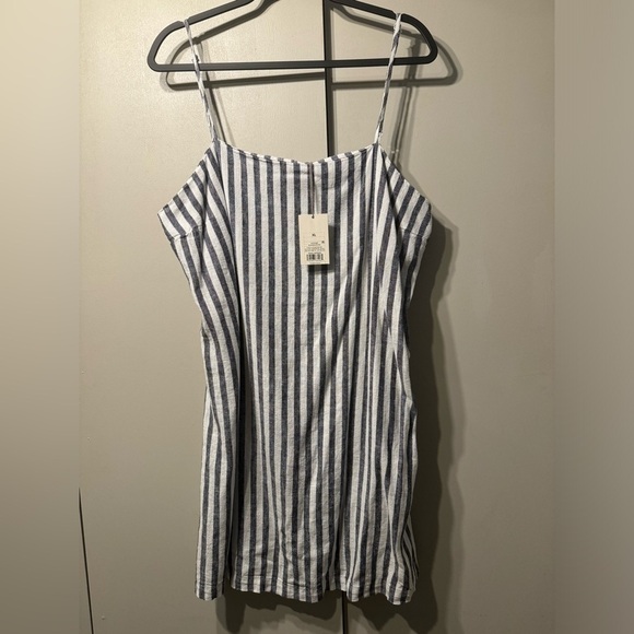 a new day Tops - NEW $28 A New Day Linen Blend Tank